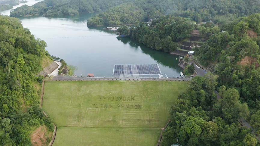 Aerial view: Mibet floating solar array on Pandor Dam reservoir, Indonesia