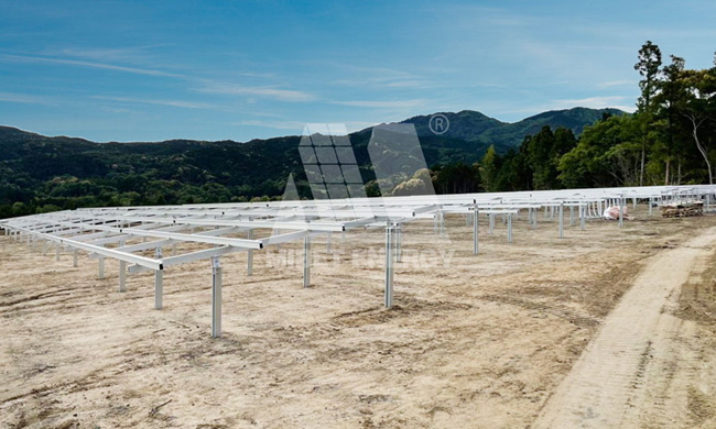 Supplies 28.5 MW Racks for Japanese PV Park