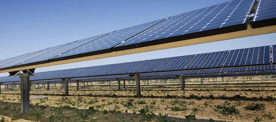 Solar tracking systems improves power plant profitability